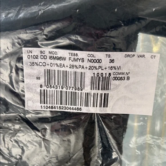 Elegant Dolce & Gabbana Black Sleeveless Dress - Picture 5 of 5